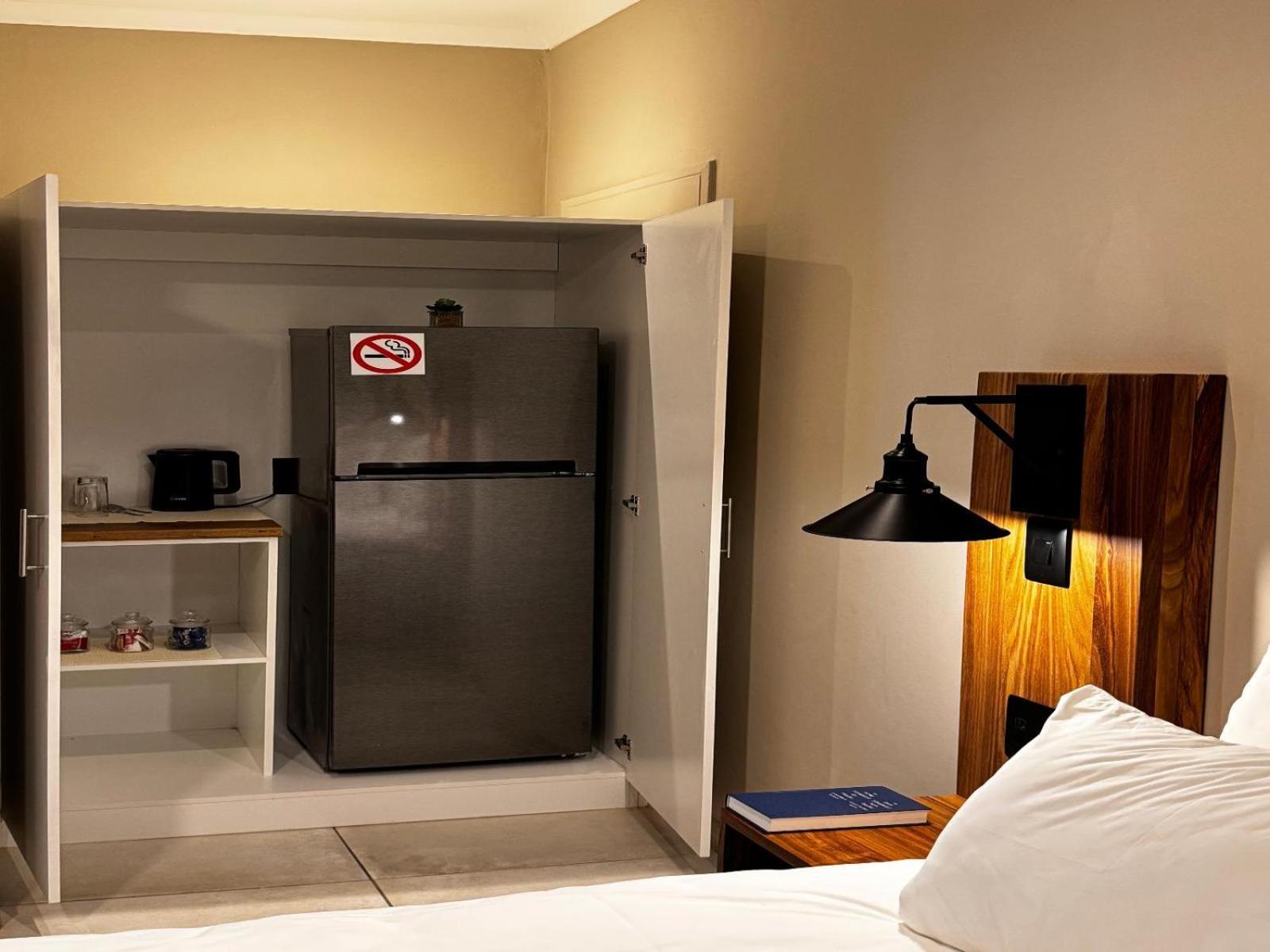 Flying Ostrich Guesthouse & Self-Catering Accommodation Mariental Rum bild