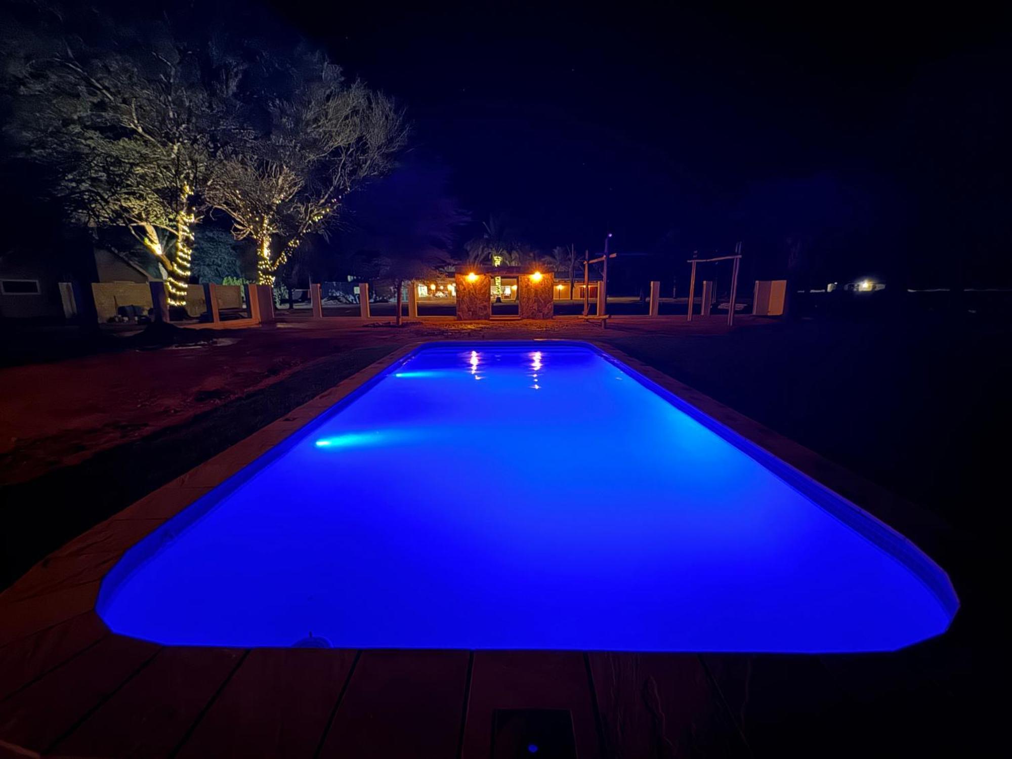 Flying Ostrich Guesthouse & Self-Catering Accommodation Mariental Exteriör bild